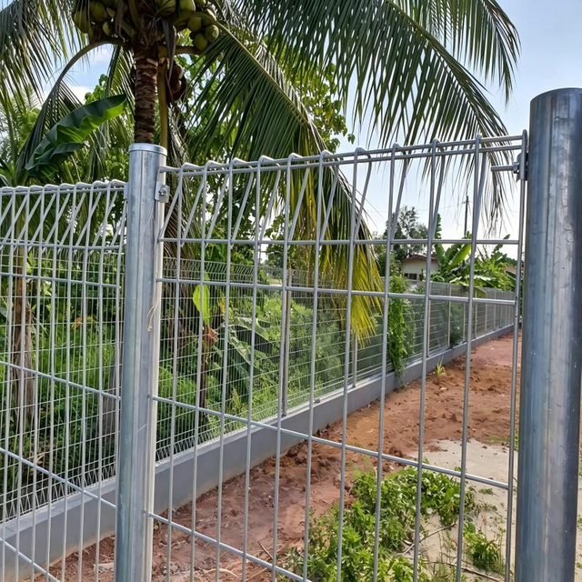 Galvanized Roll Top BRC Garden Wire Mesh Fence