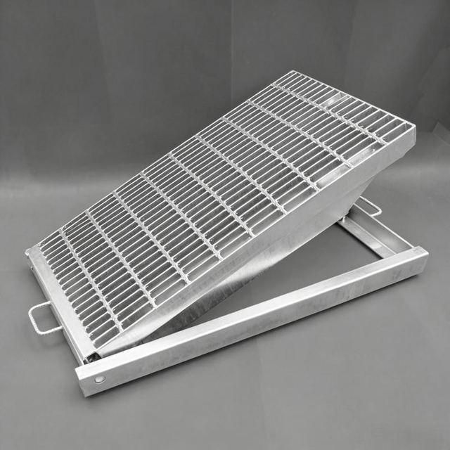 Durable Heavy-duty Steel Grating for Municipal Drain