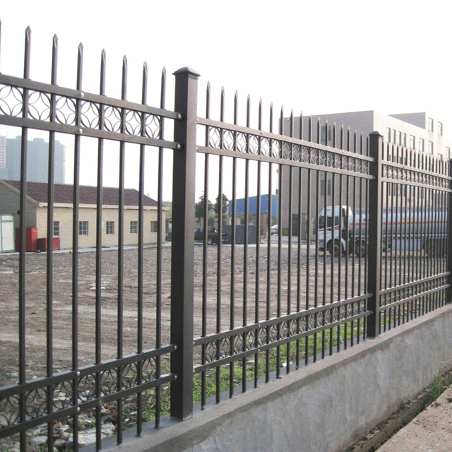 Steel Fence Manufacturer Decorative Garden Steel Fence Panels for Backyard