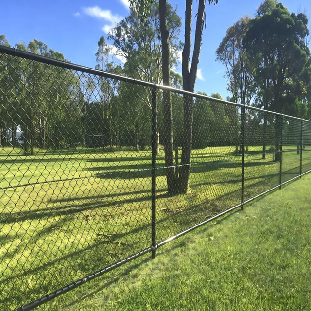 Multi-Scene Diamond Chain Link Wire Mesh Fence